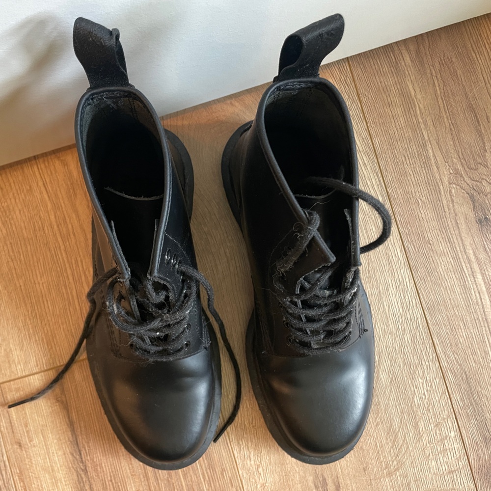 Doc Martens 1460 Mono CLASSIC COMBAT BOOT - Picture 4 of 9